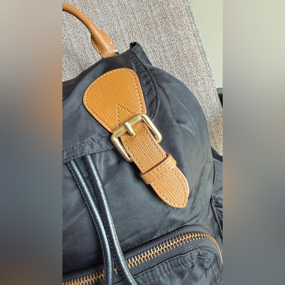Authentic Burberry backpack - Picture 3 of 15